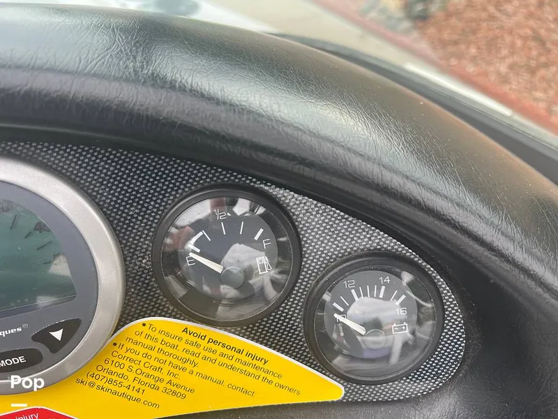 Slide: The Image of Fuel &amp; Volt Gauge - 13066527