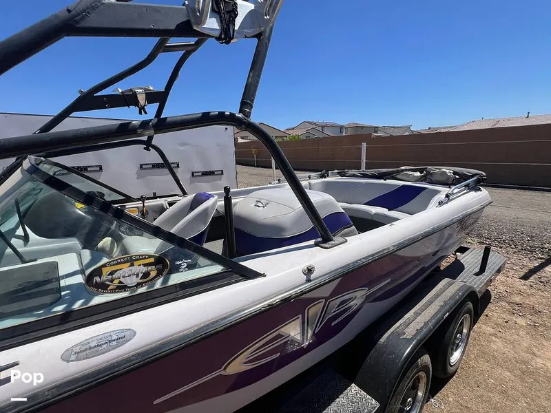 Slide: The Image of Correct Craft 210 Air Nautique 2000 - 16649051