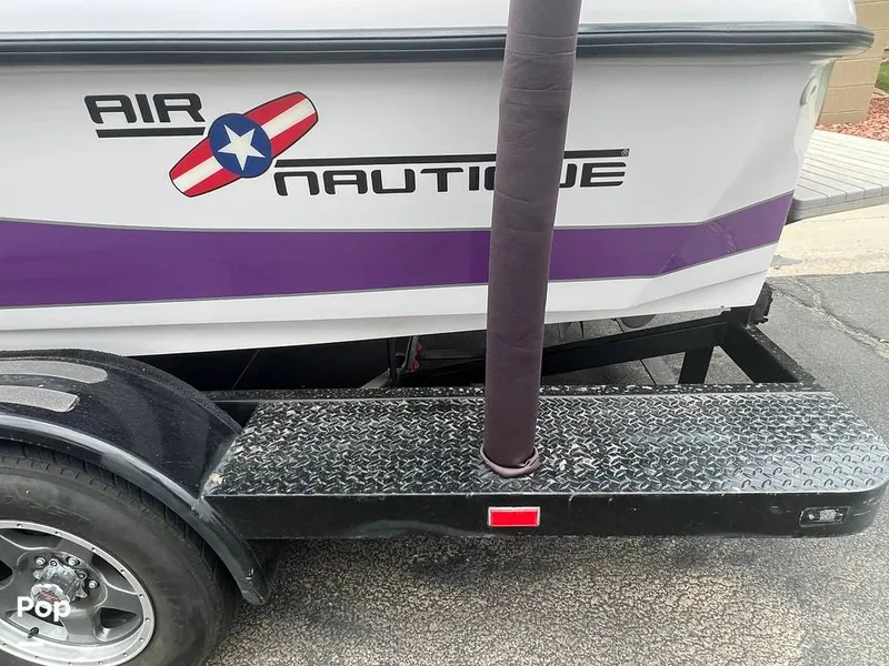 Slide: The Image of Guide Rails - 13066557