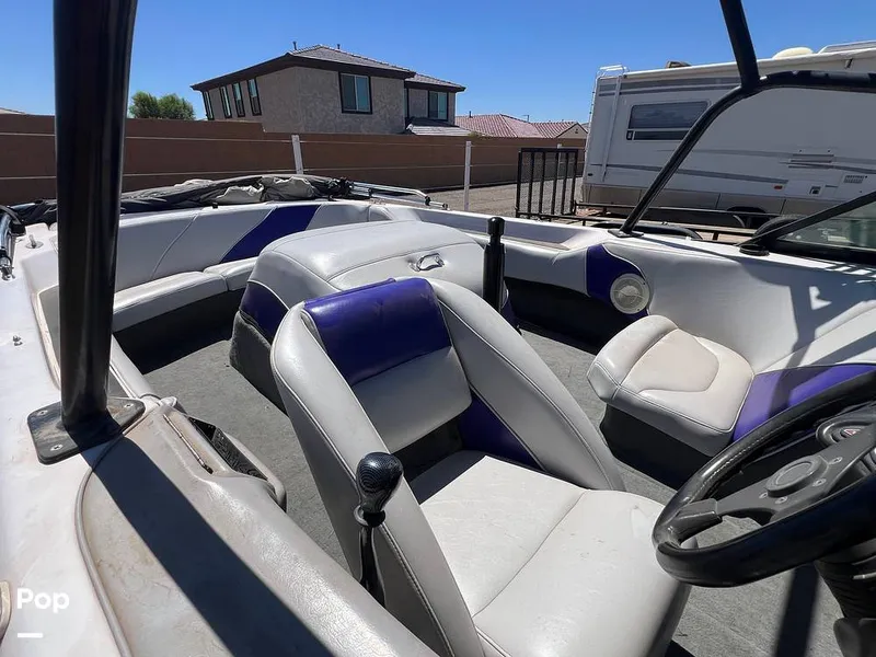 Slide: The Image of Correct Craft 210 Air Nautique 2000 - 16649040