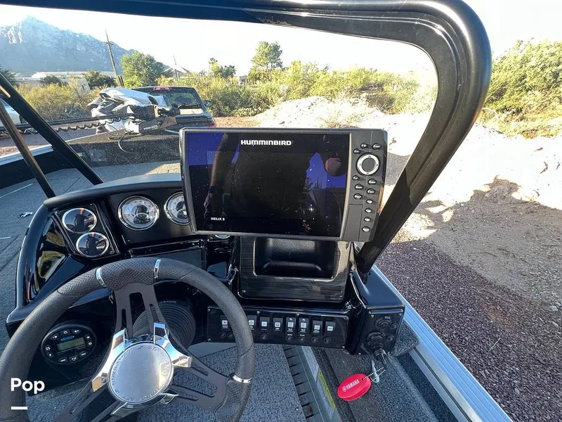 Slide: The Image of GPS / Fishfinder - 14742712