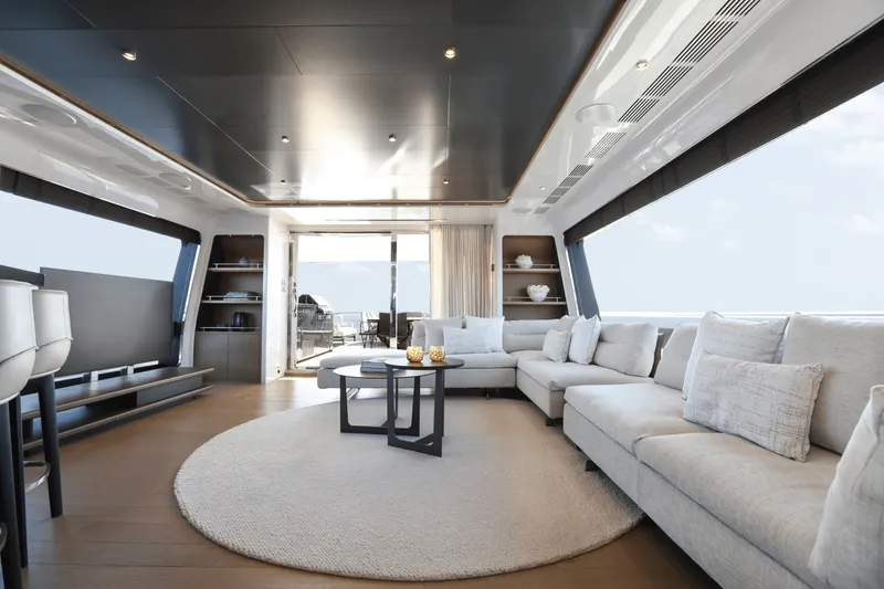 Slide: The Image of Ocean Alexander 35P 2025 - 21