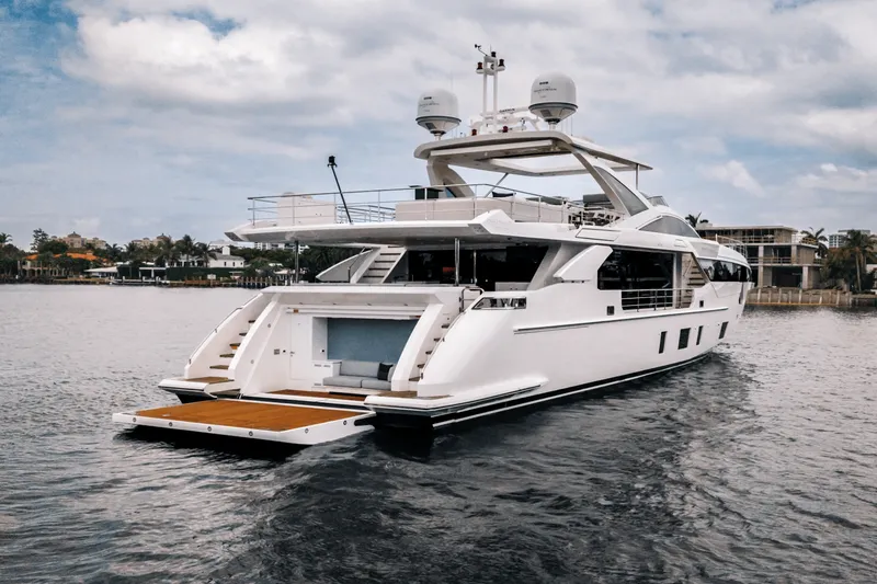Slide: The Image of Azimut Grande 32M 2025 - 11
