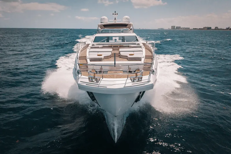Slide: The Image of Azimut Grande 32M 2025 - 2