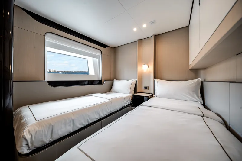 Slide: The Image of Azimut Grande 32M 2025 - 75