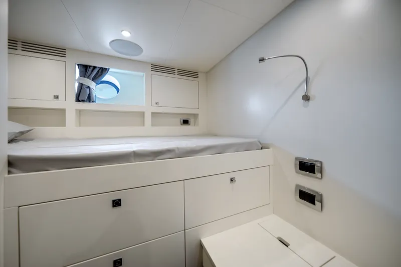 Slide: The Image of Azimut Grande 32M 2025 - 86