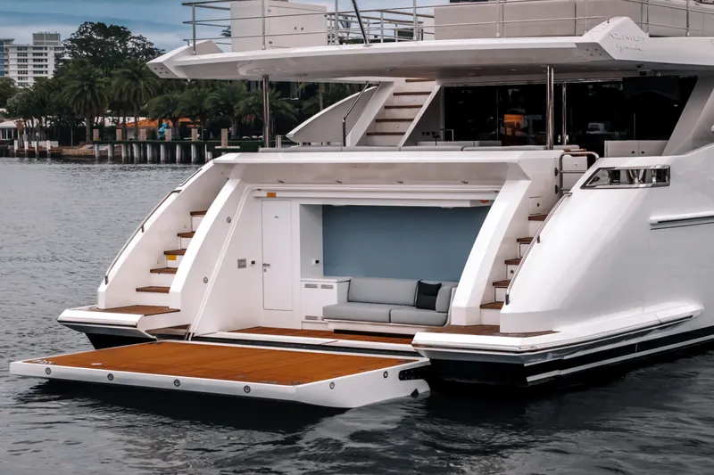 Slide: The Image of Azimut Grande 32M 2025 - 96