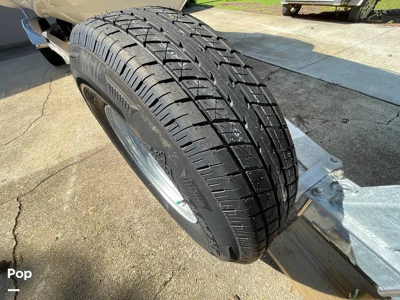 Slide: The Image of Spare Tire Kit - 13173298