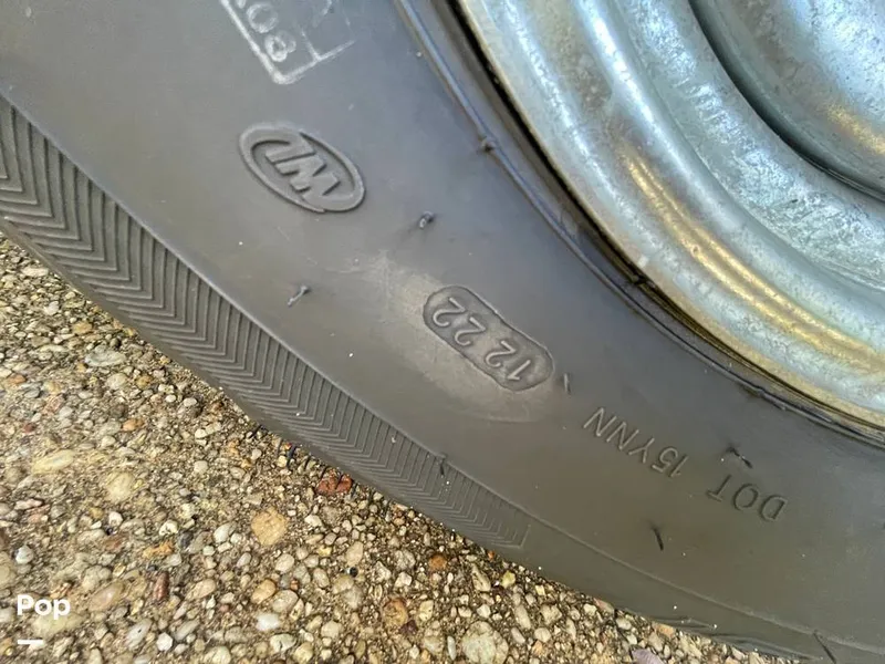 Slide: The Image of Tire Date Code - 13173310