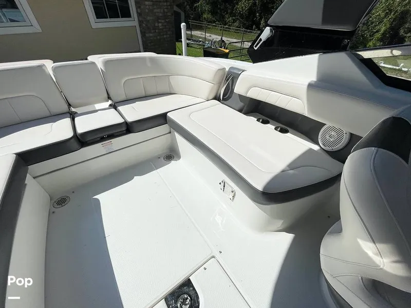 Slide: The Image of Cockpit Seating - 13173369