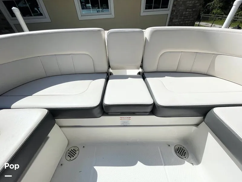 Slide: The Image of Cockpit Seating - 13173368