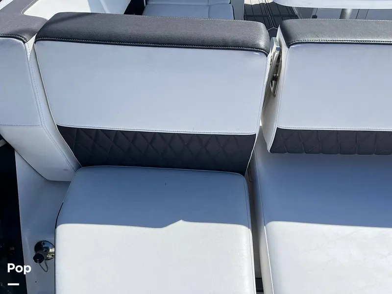 Slide: The Image of Monterey 378SE 2021 - 13062960