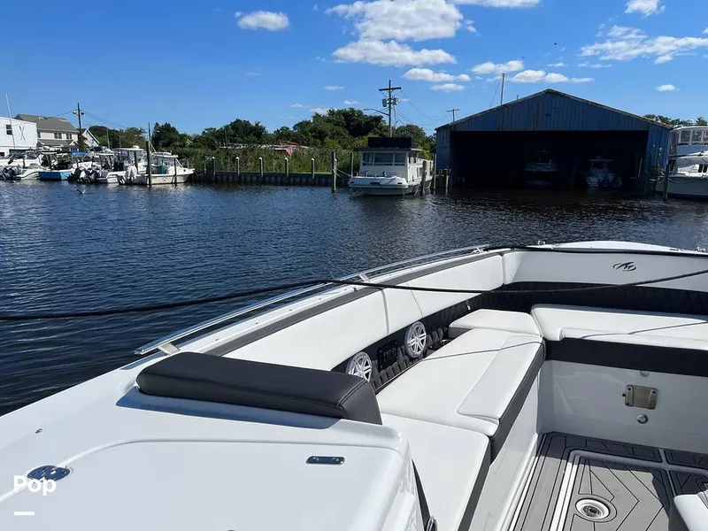 Slide: The Image of Monterey 378SE 2021 - 13063099