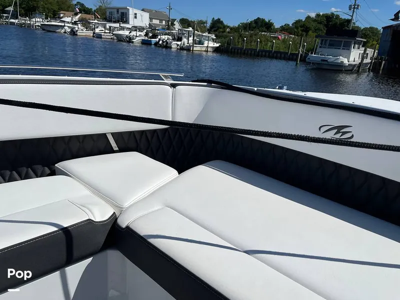 Slide: The Image of Monterey 378SE 2021 - 13063108