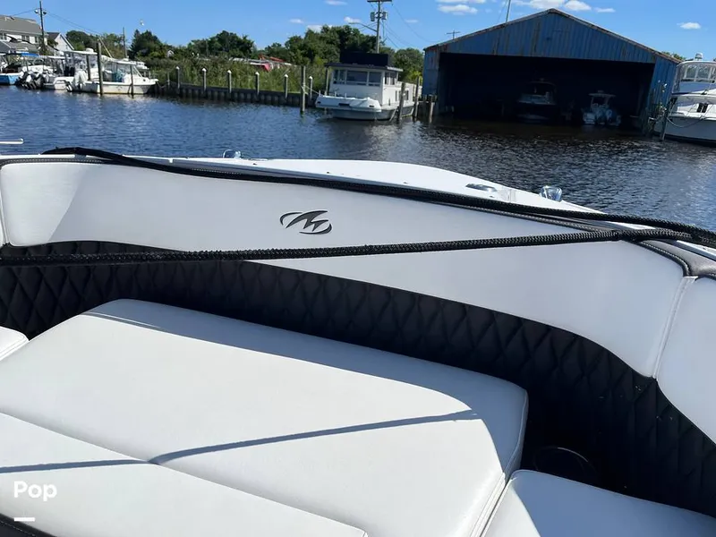 Slide: The Image of Monterey 378SE 2021 - 13063109