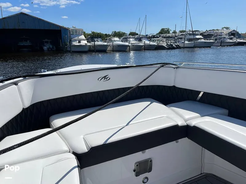 Slide: The Image of Monterey 378SE 2021 - 13063115