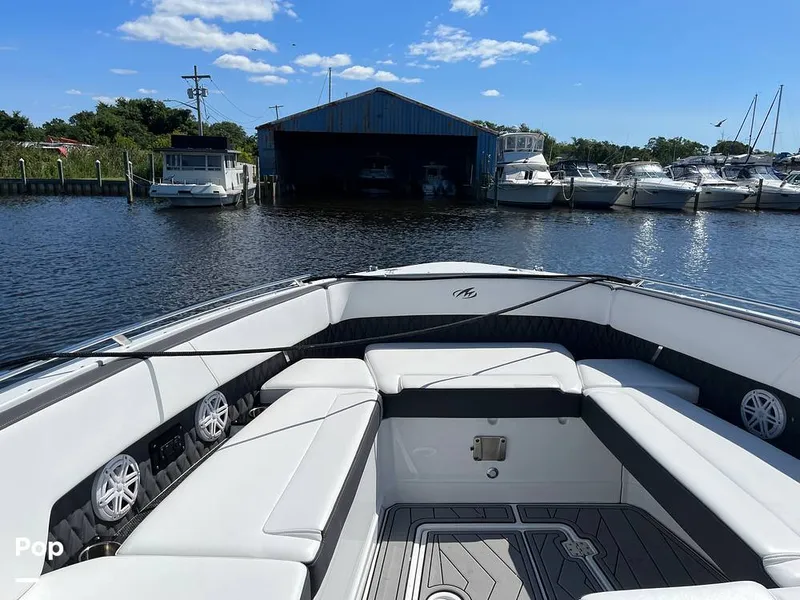 Slide: The Image of Monterey 378SE 2021 - 13063100