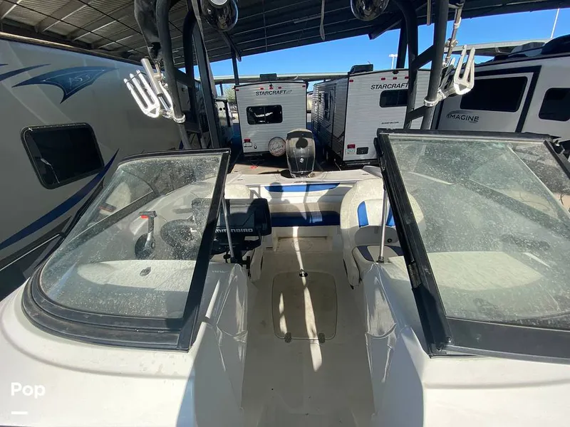 Slide: The Image of Tahoe Fish Series 185 S 2022 - 13861352