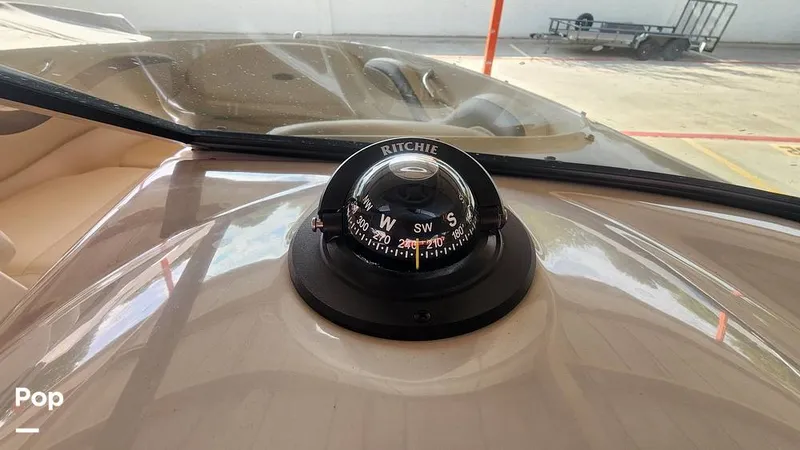 Slide: The Image of Compass - 13246357