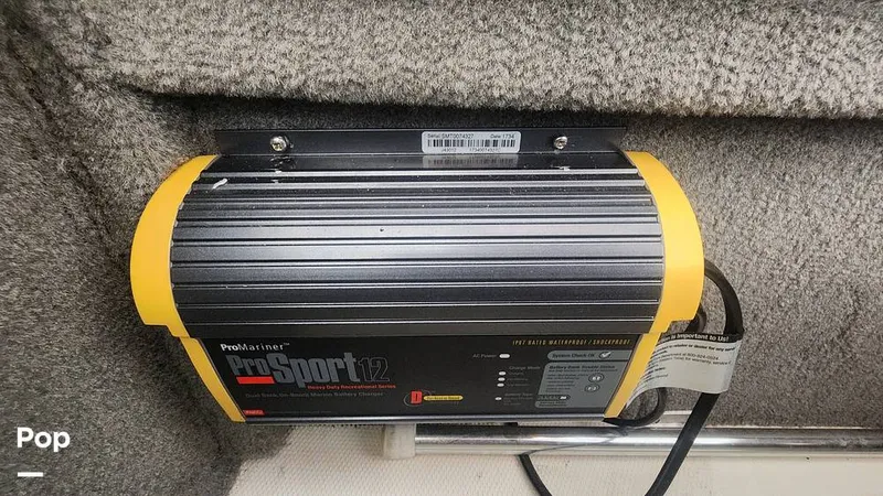 Slide: The Image of Battery Charger - 13246383