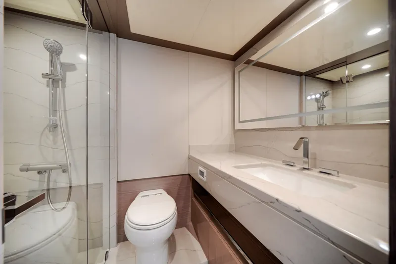 Slide: The Image of Ocean Alexander 37L 2025 - 59