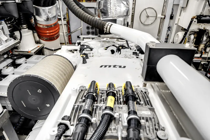 Slide: The Image of Ocean Alexander 37L 2025 - 72