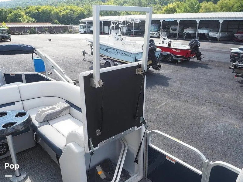 Slide: The Image of Godfrey Sweetwater 2186 FS 2023 - 13051323