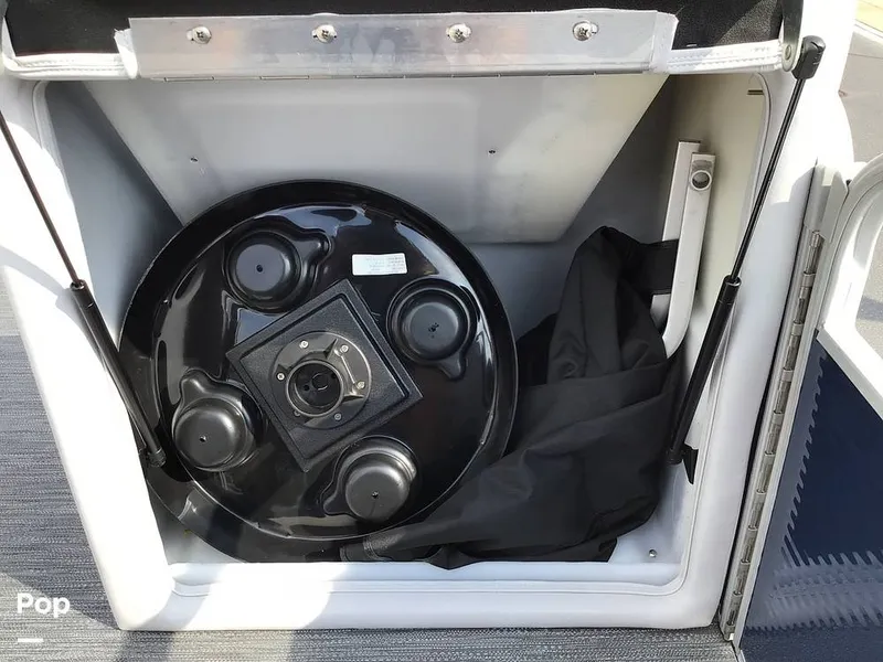 Slide: The Image of Godfrey Sweetwater 2186 FS 2023 - 13091378