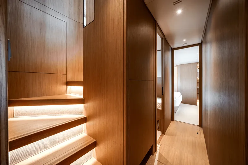 Slide: The Image of Azimut Seadeck 7 2025 - 44