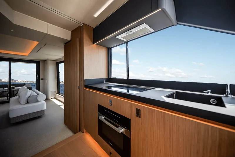 Slide: The Image of Azimut Seadeck 7 2025 - 55