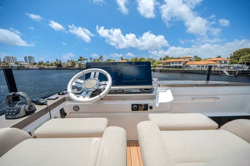 Slide: The Image of Azimut Seadeck 7 2025 - 62