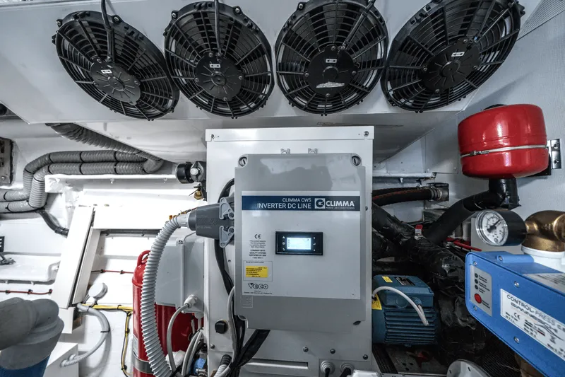 Slide: The Image of Azimut Seadeck 7 2025 - 65