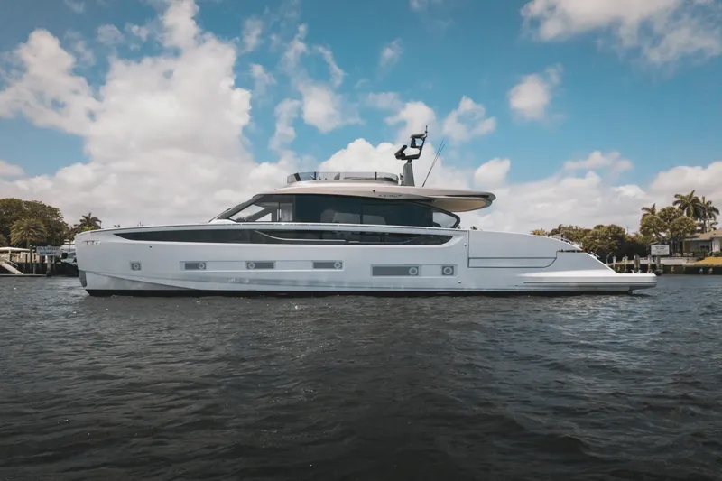 Slide: The Image of Azimut Seadeck 7 2025 - 83