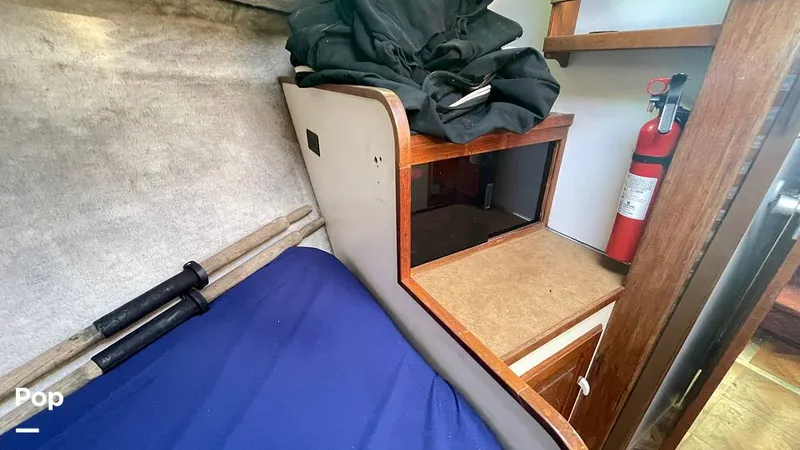 Slide: The Image of Mainship 34 1978 - 13197470