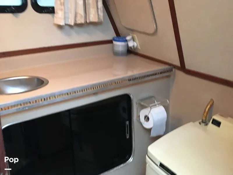 Slide: The Image of Chris-Craft 333 Commander 1984 - 13254358