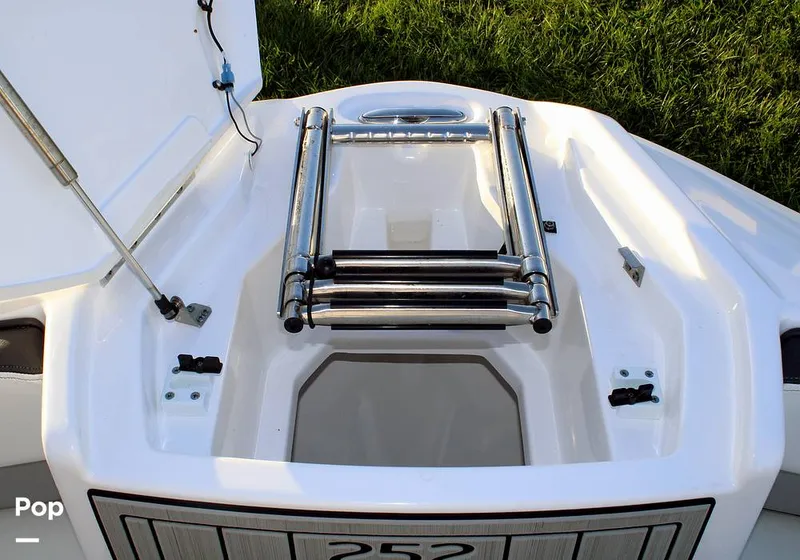 Slide: The Image of Yamaha 252SD 2022 - 13277780