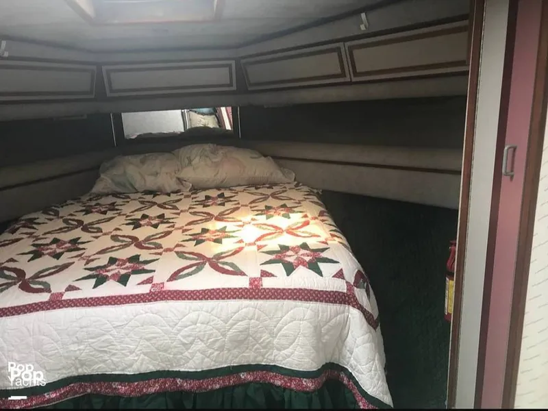 Slide: The Image of Cruisers 4280 Express Bridge 1988 - 13564408