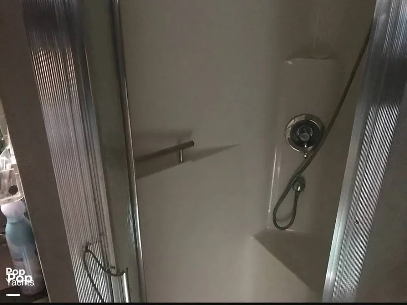 Slide: The Image of Shower - 13564379