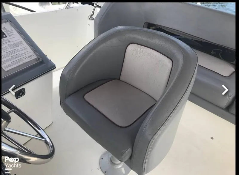Slide: The Image of Captains Chair - 13562749