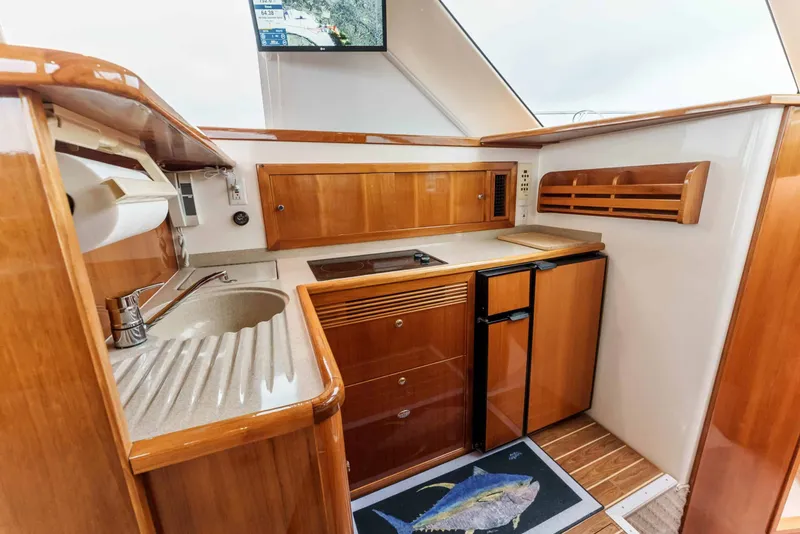 Slide: The Image of Riviera 40 Convertible 2002 - 23