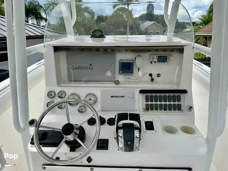 Slide: The Image of Control Center - 16000321