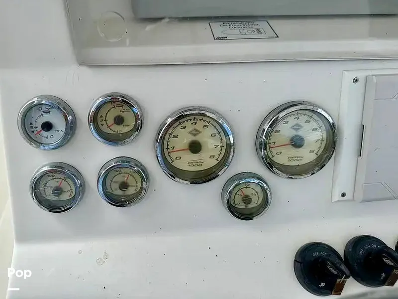 Slide: The Image of Control Center - 16000319