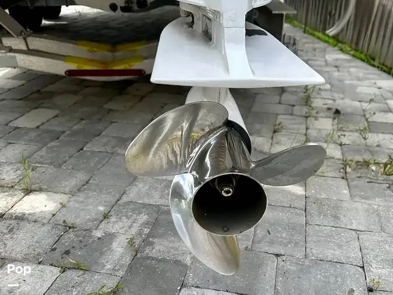 Slide: The Image of Propeller - 16000337