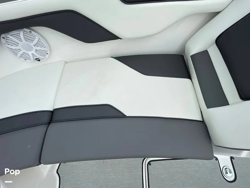 Slide: The Image of Yamaha AR210 2022 - 13219871