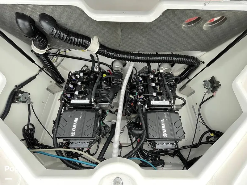 Slide: The Image of Yamaha AR210 2022 - 13219877