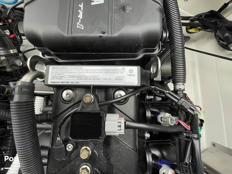 Slide: The Image of Yamaha AR210 2022 - 13219880