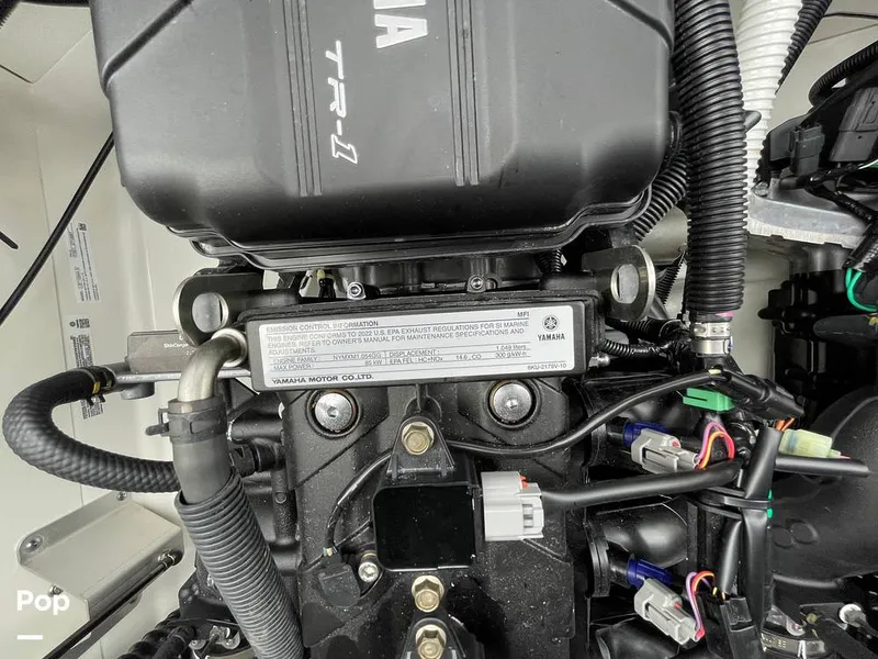 Slide: The Image of Yamaha AR210 2022 - 13219881