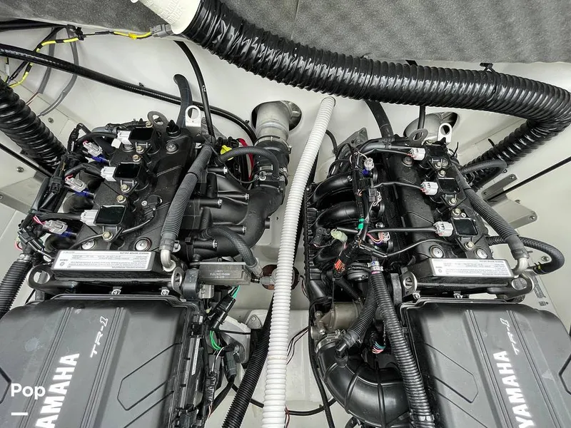 Slide: The Image of Yamaha AR210 2022 - 13219884