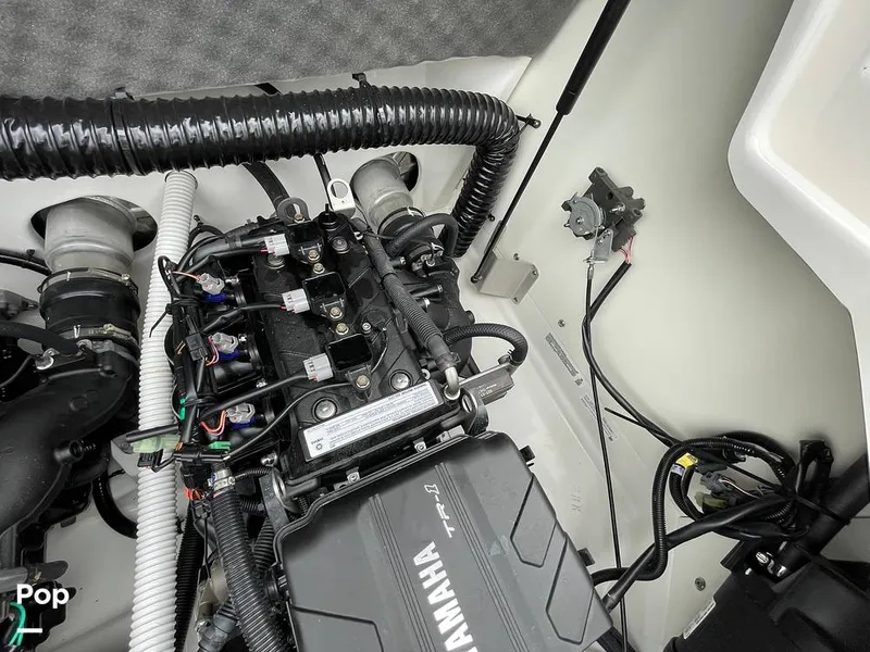 Slide: The Image of Yamaha AR210 2022 - 13219885