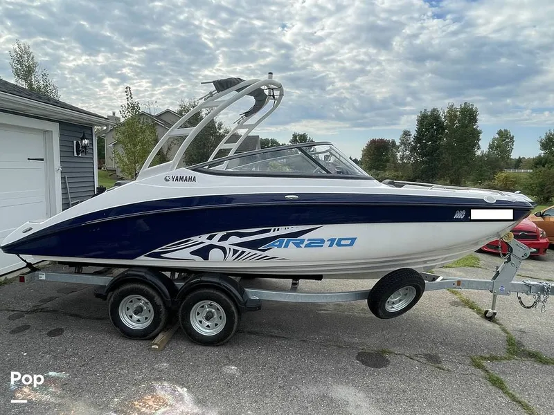 Slide: The Image of Yamaha AR210 2022 - 13219898